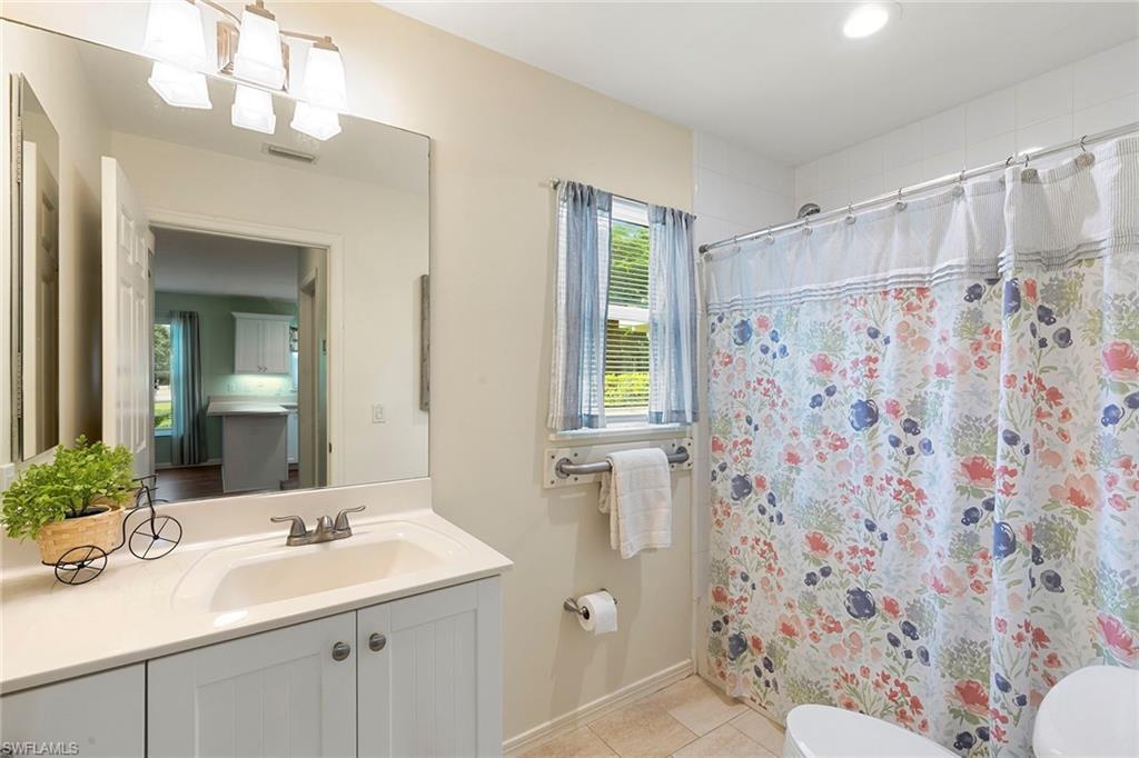 6460 Hidden Oaks Ln Property Photo 48