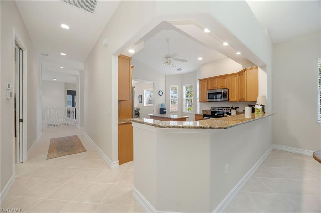8637 Champions Pt 903 Property Photo 8
