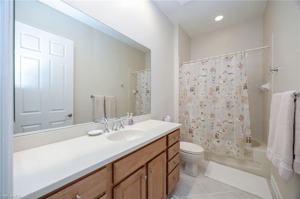8637 Champions Pt 903 Property Photo 19