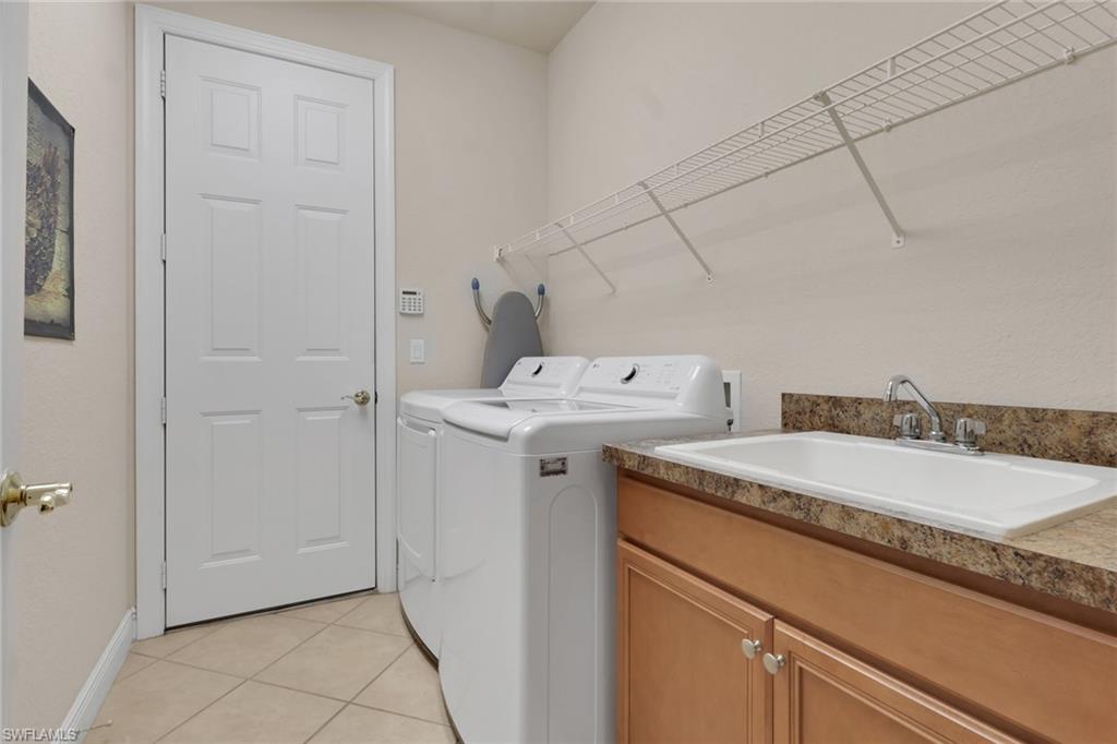 14054 Lavante Ct Property Photo 20