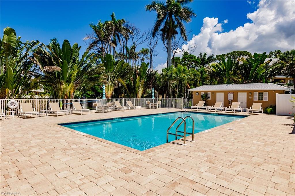 3032 Sandpiper Bay Cir G102 Property Photo 29