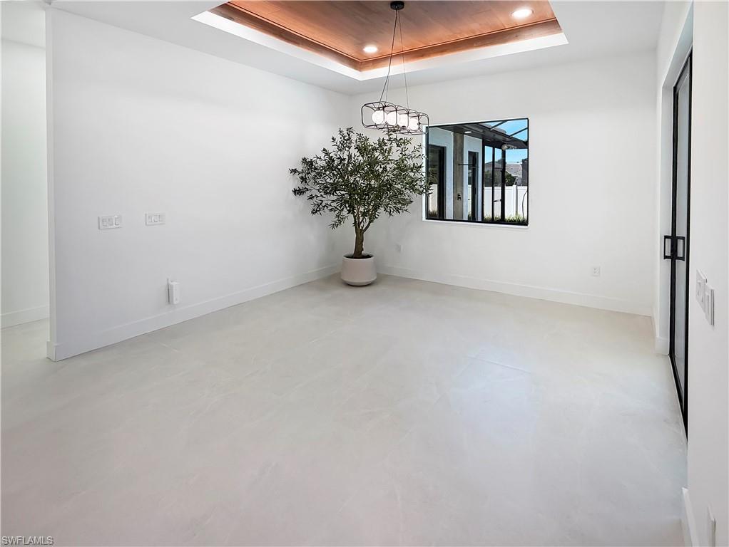 2667 32nd St Property Photo 10
