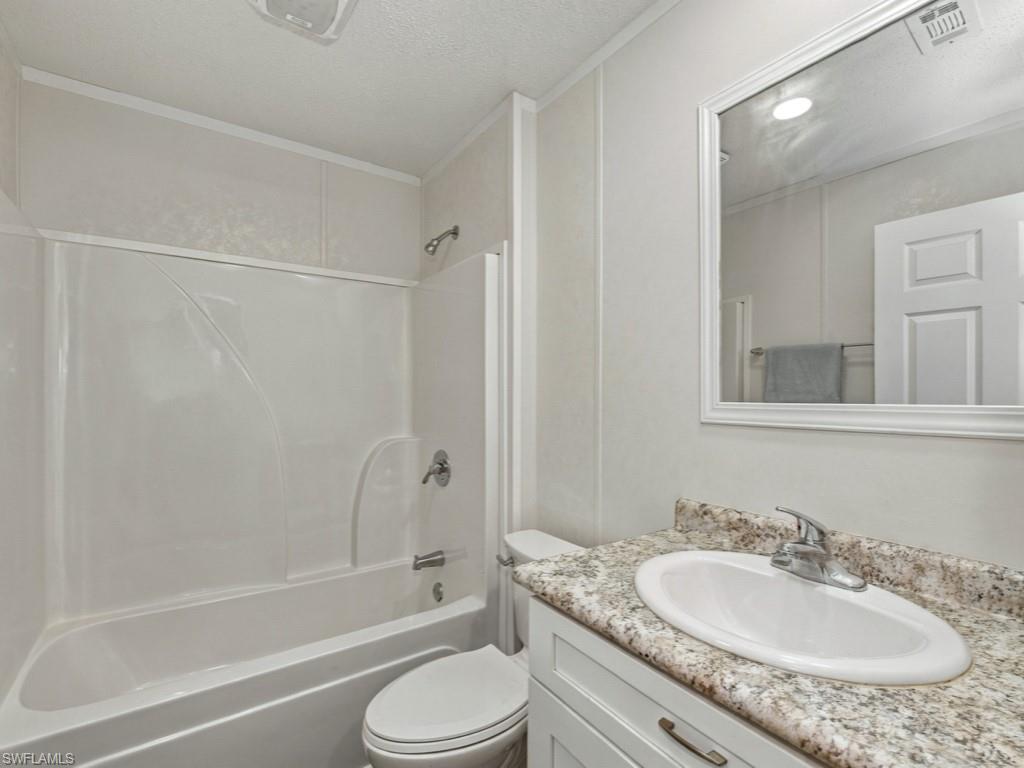 775 Copeland Ave S Property Photo 15