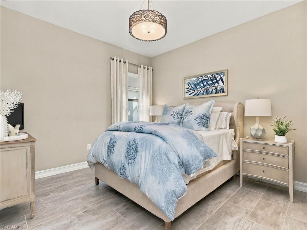 2227 Somerset Pl Property Photo 37