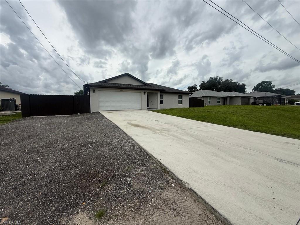 2811 44th ST SW Property Photo 1