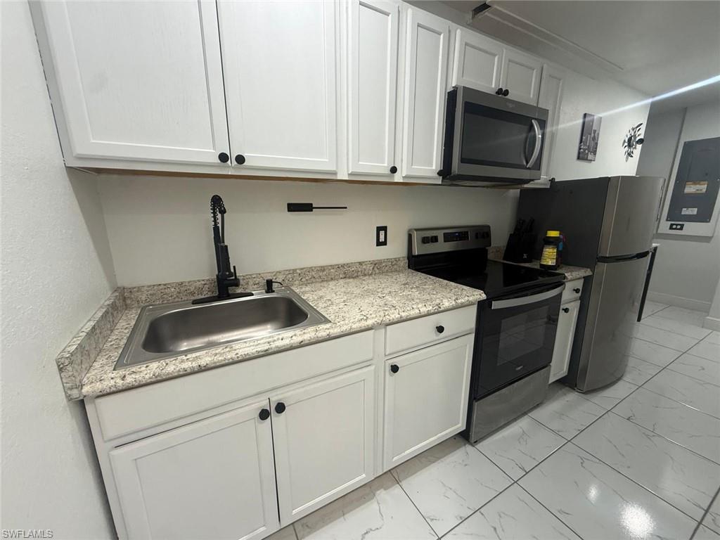 2811 44th St Sw Property Photo 16