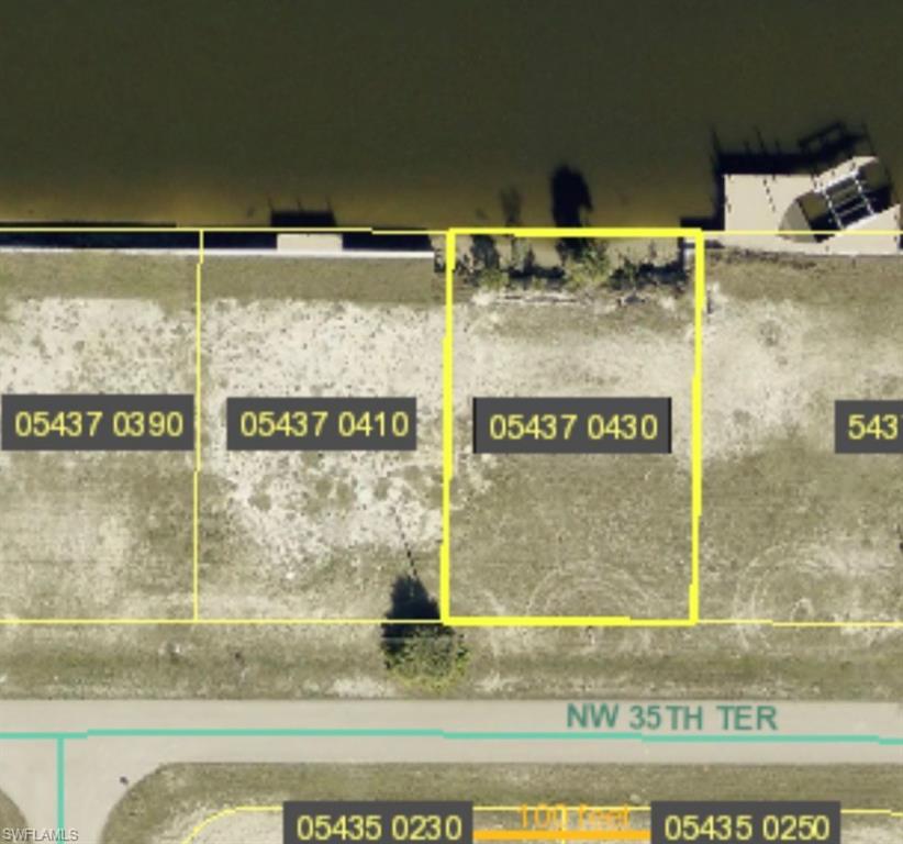 4507 35th Ter Property Photo 1