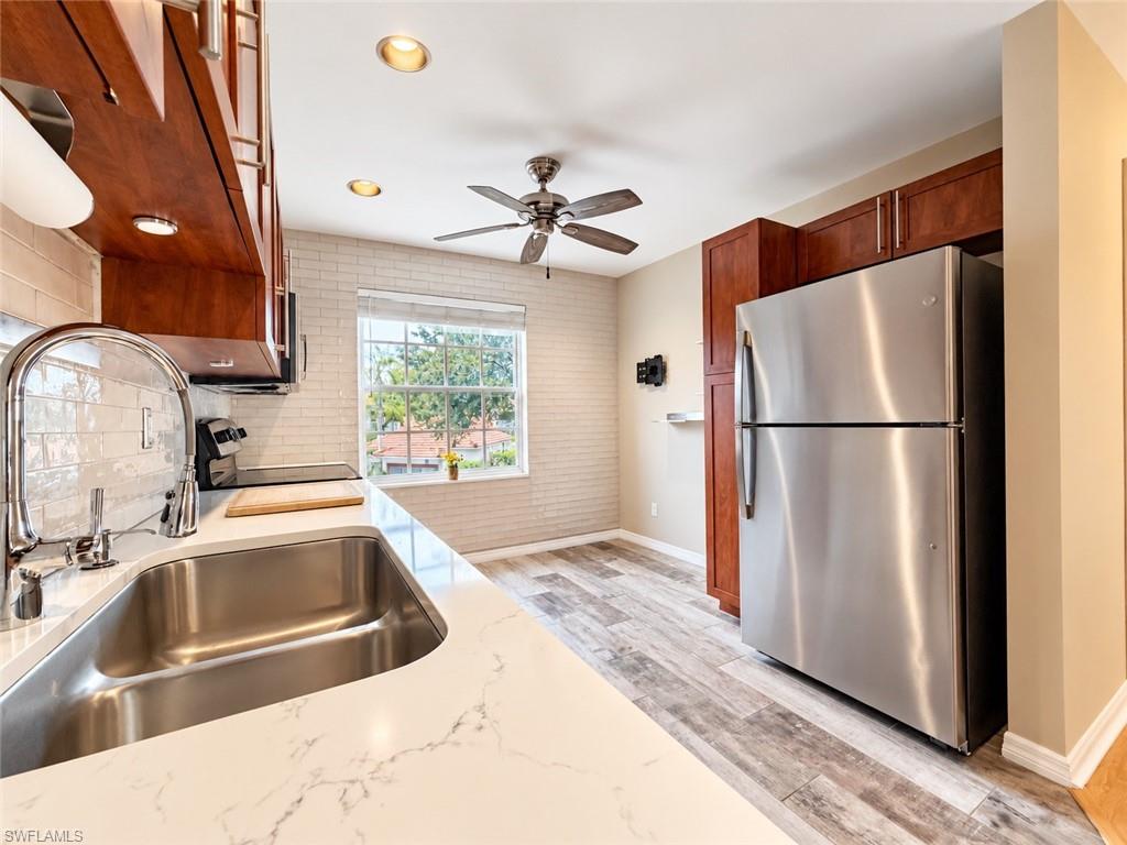 517 Windsor Sq 201 Property Photo 7