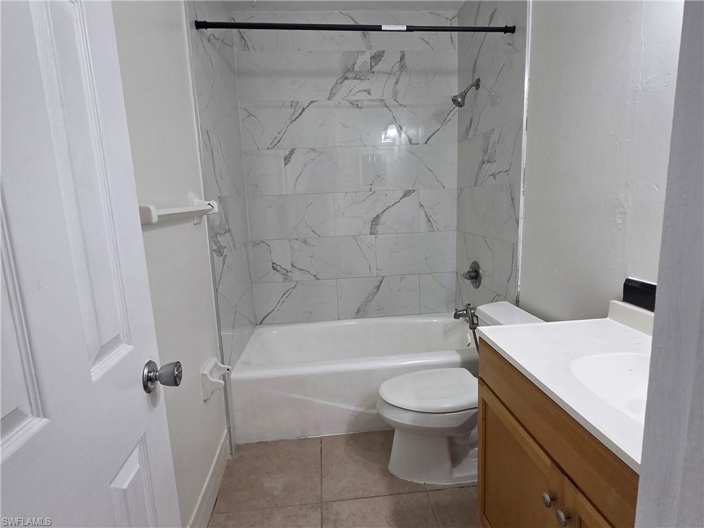 3325 Airport Rd N G7 Property Photo 5
