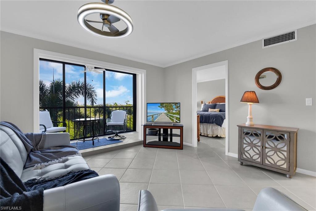 5220 Bonita Beach Rd Sw 204 Property Photo 4