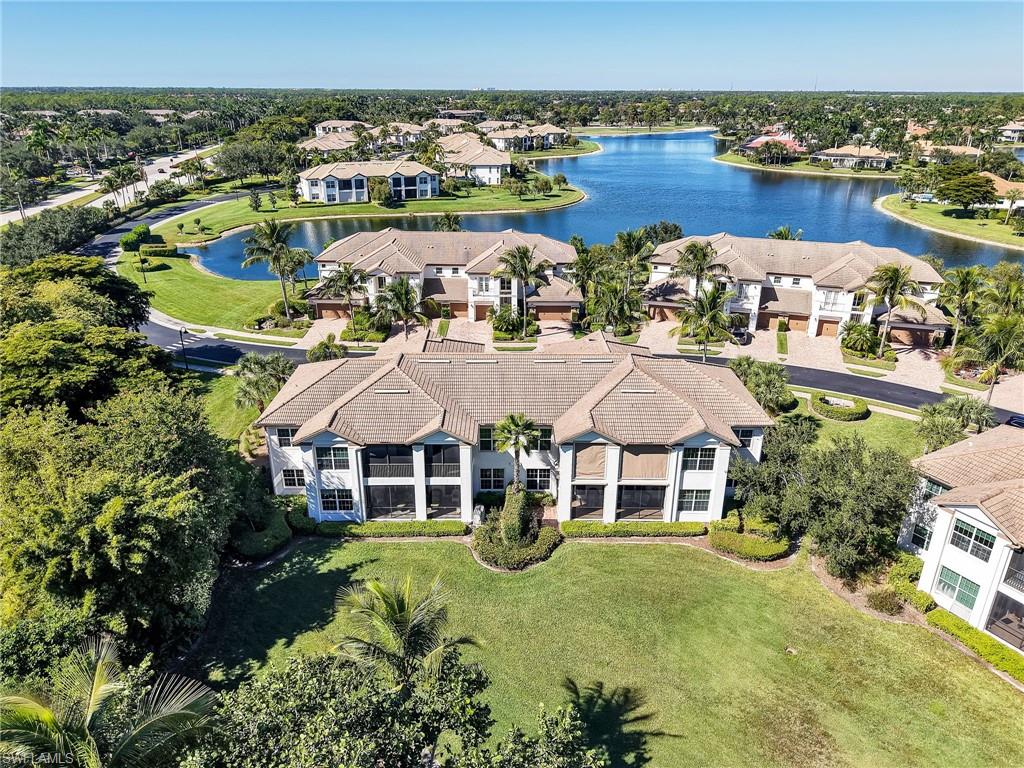8060 Players Cove Dr 101 Property Photo 5