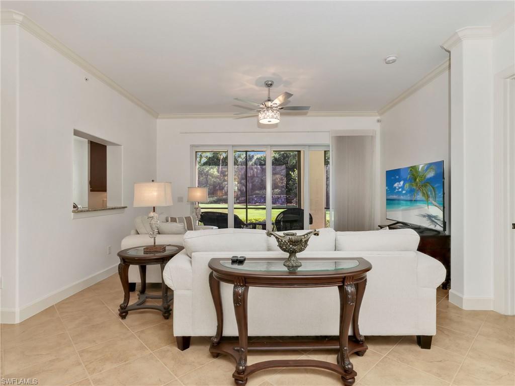 8060 Players Cove Dr 101 Property Photo 17