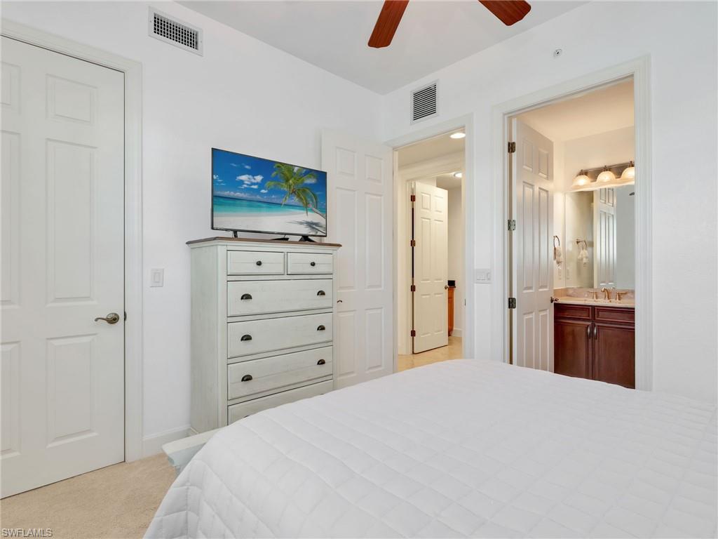8060 Players Cove Dr 101 Property Photo 32
