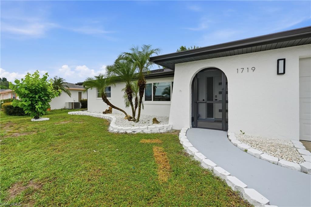 1719 Margate Blvd Property Photo 3