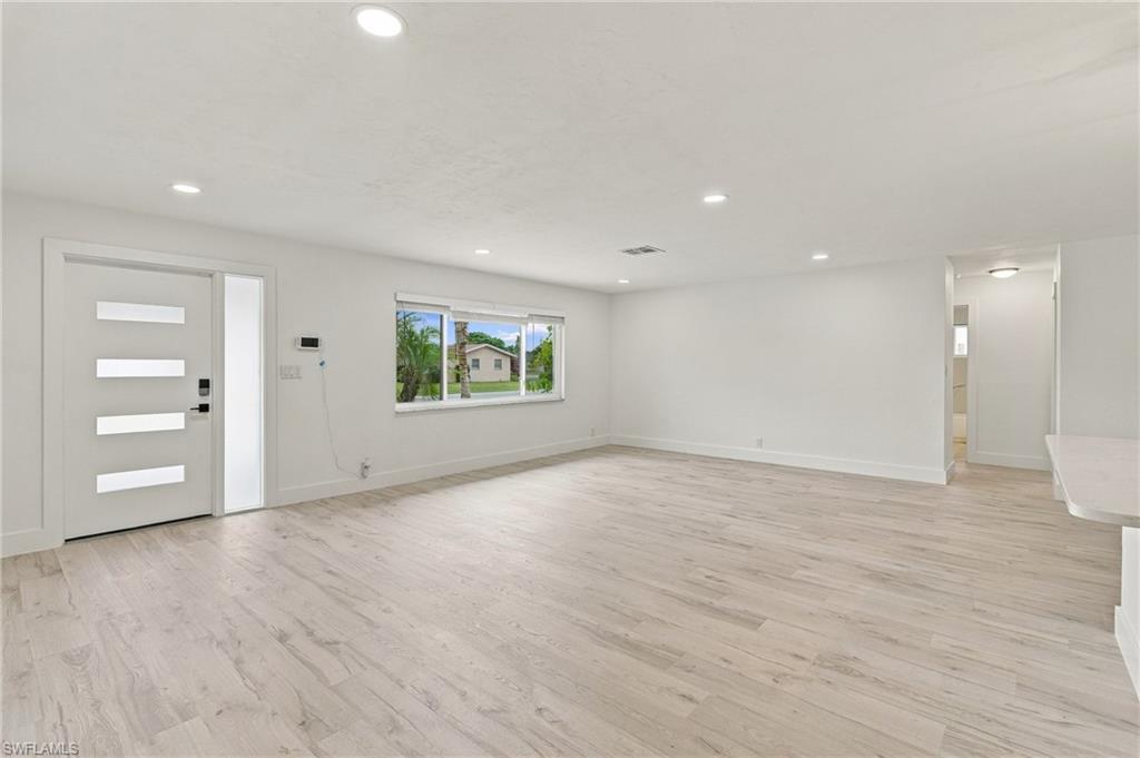 1719 Margate Blvd Property Photo 4