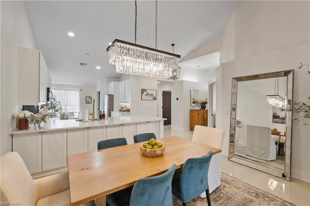 8163 Ibis Cove Cir Property Photo 4