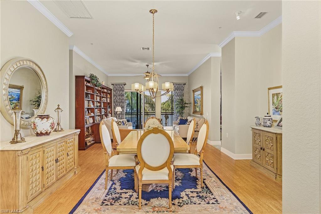 9283 Museo Cir 204 Property Photo 4