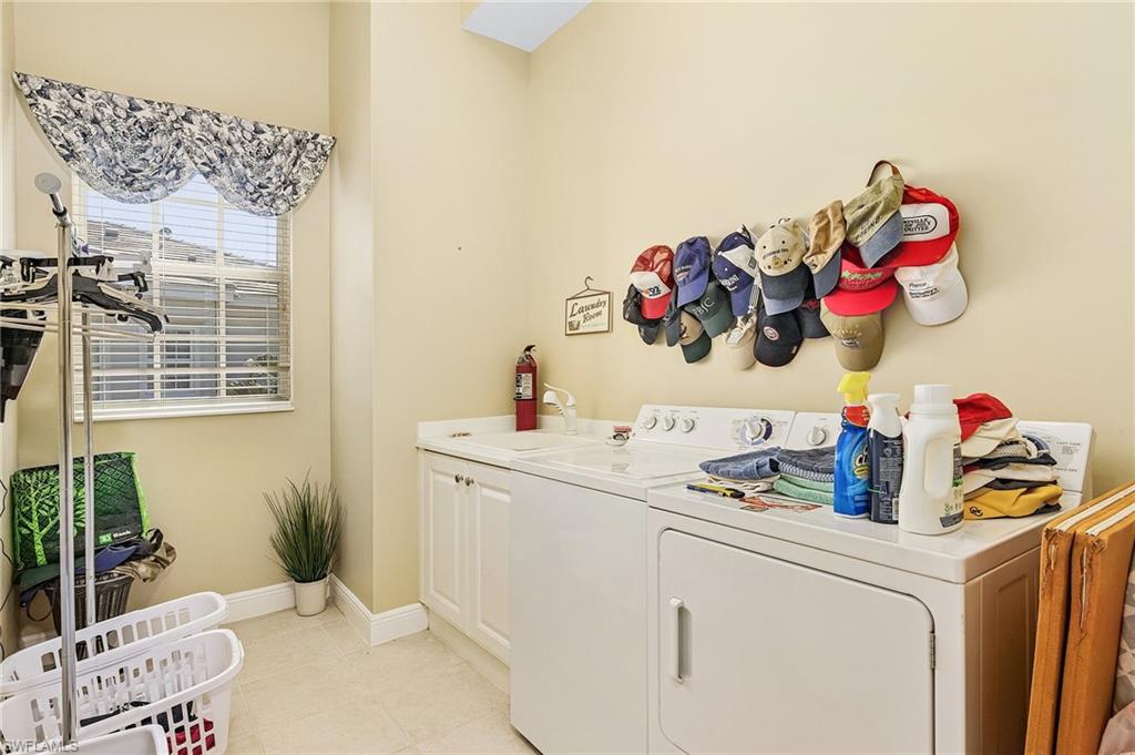 9283 Museo Cir 204 Property Photo 17
