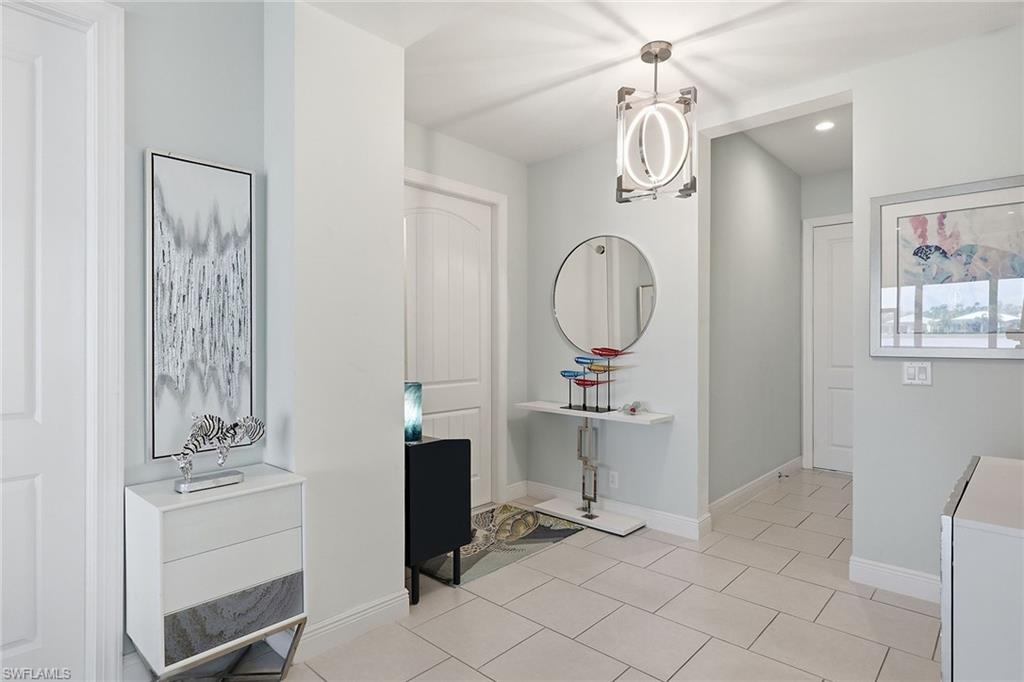8936 Saint Lucia Dr 101 Property Photo 4