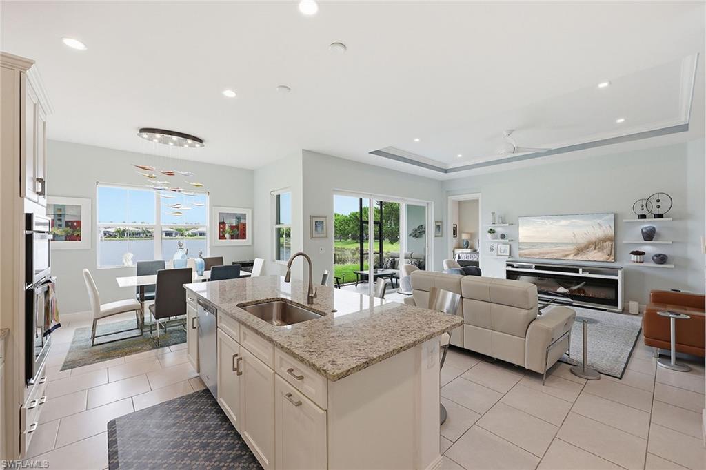 8936 Saint Lucia Dr 101 Property Photo 8