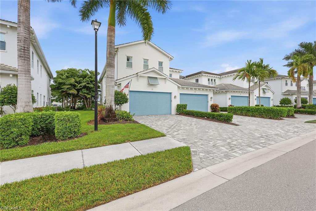 8936 Saint Lucia Dr 101 Property Photo 30