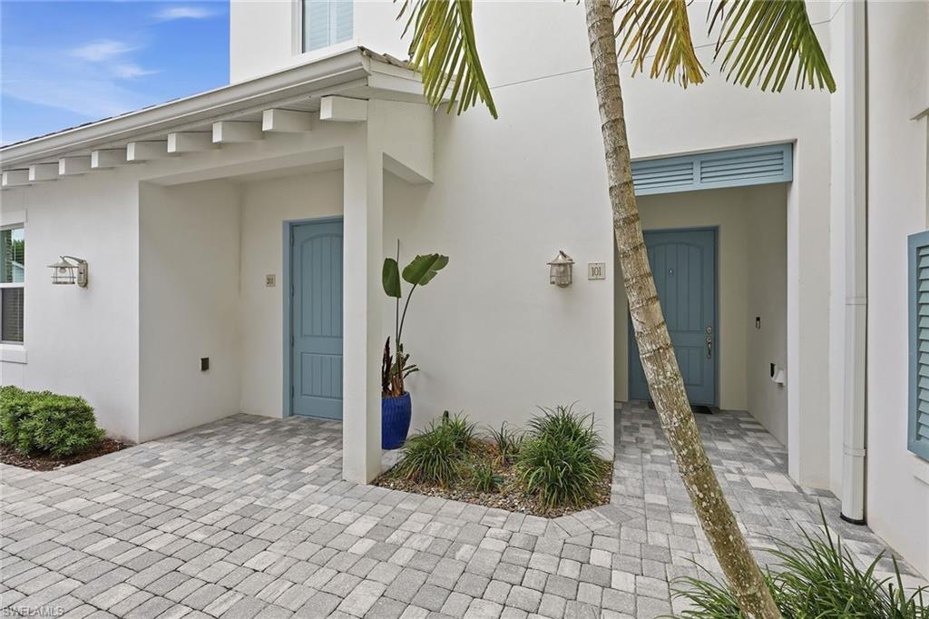 8936 Saint Lucia Dr 101 Property Photo 31