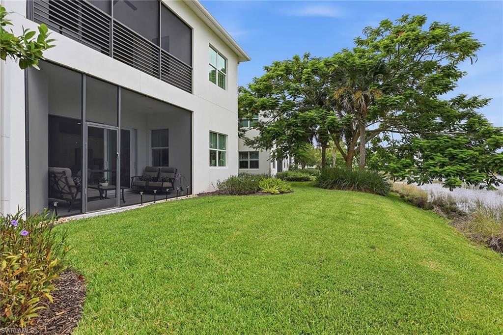 8936 Saint Lucia Dr 101 Property Photo 33