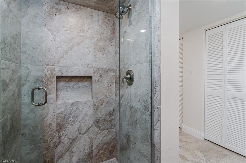 4706 West Blvd W3 Property Photo 28