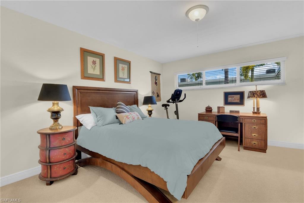 215 3rd Ave S 215 Property Photo 18