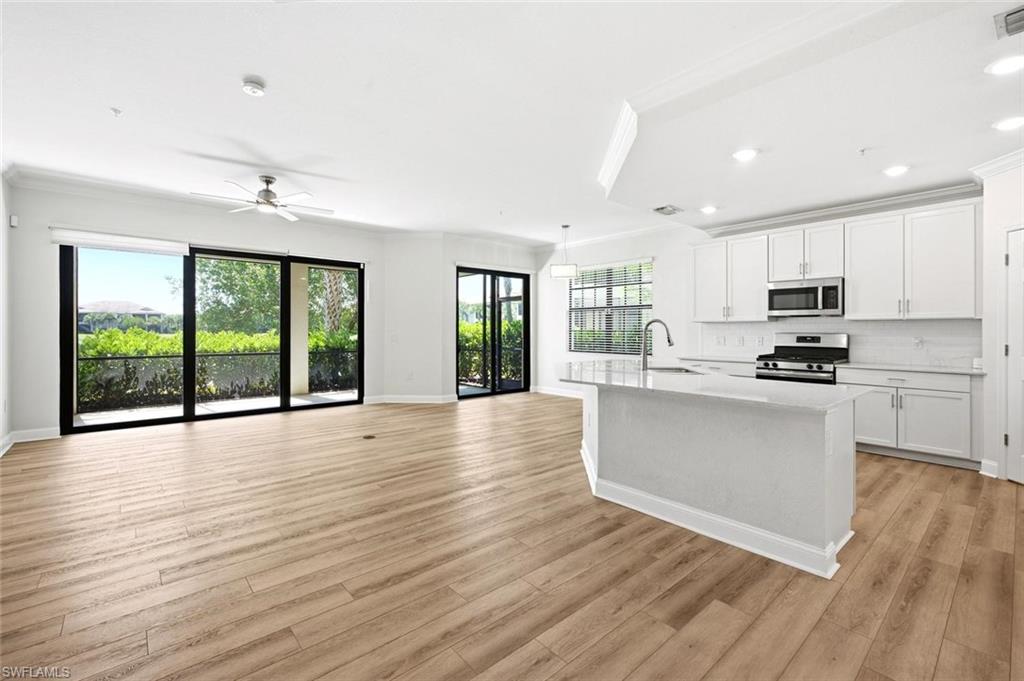 2165 Frangipani Cir 102 Property Photo 13