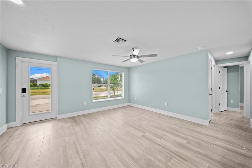 27604 Imperial Shores Blvd Property Photo 4
