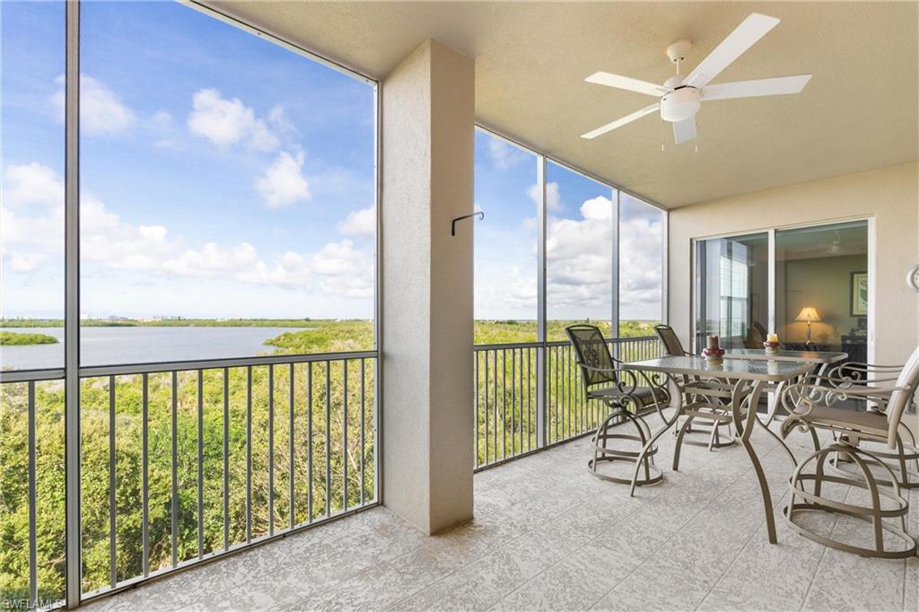 133 Vintage Bay Dr 29 Property Photo 3