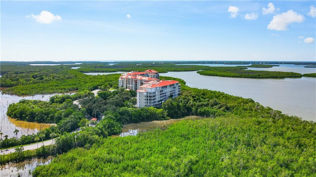 133 Vintage Bay Dr 29 Property Photo 4