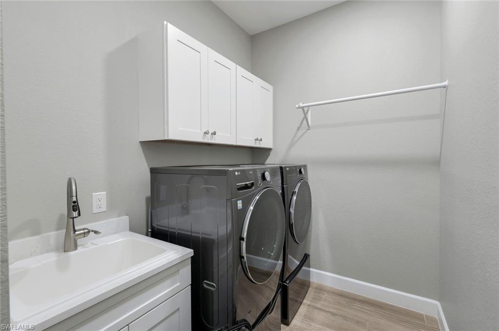 3126 Heather Glen Ct Property Photo 23