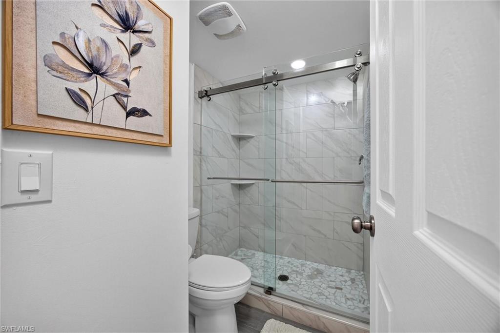 6220 Augusta Dr 117 Property Photo 16