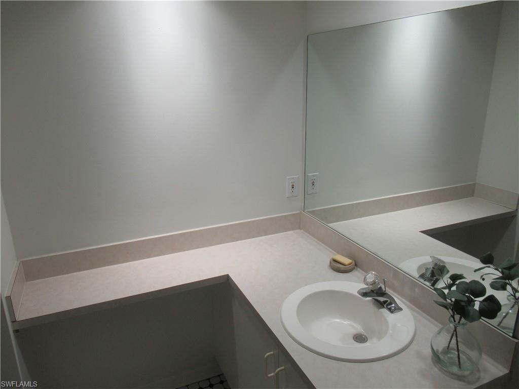 3951 Leeward Passage Ct 101 Property Photo 8