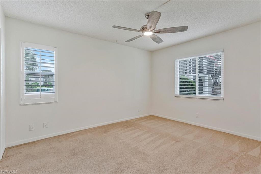 4287 27th Ct Sw 102 Property Photo 10