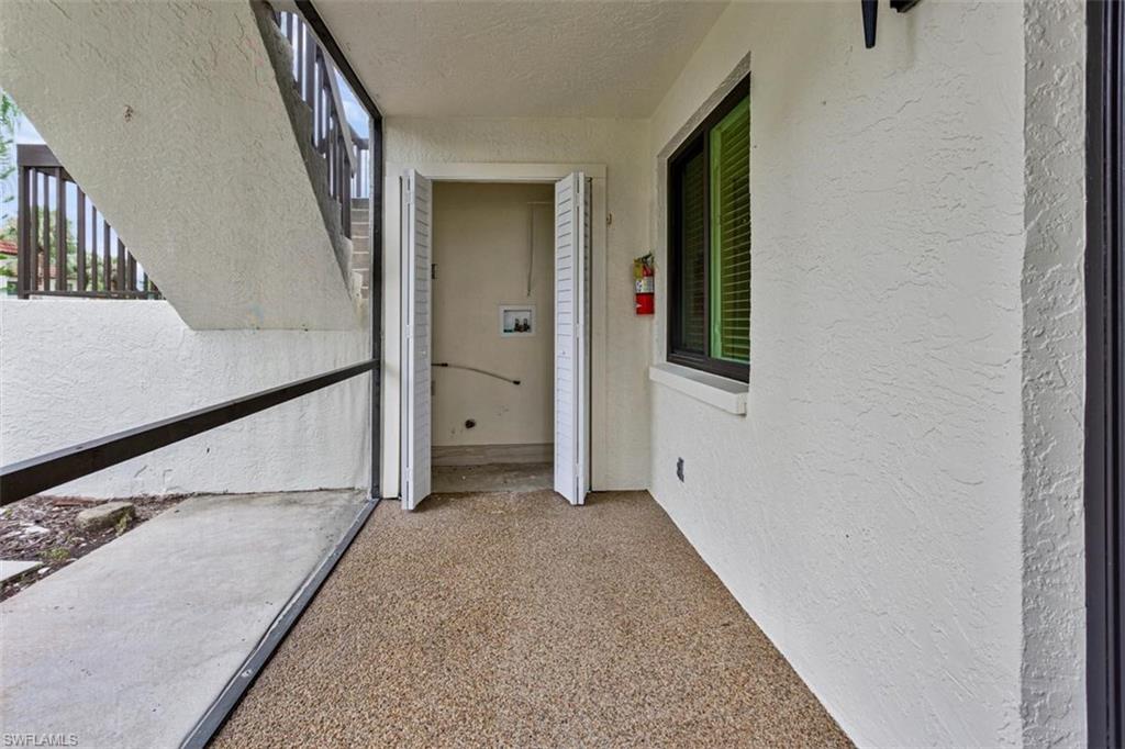 4287 27th Ct Sw 102 Property Photo 17