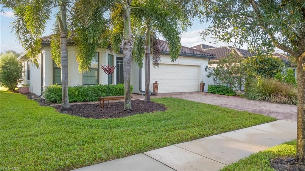 6522 Holiman WAY Property Photo 1