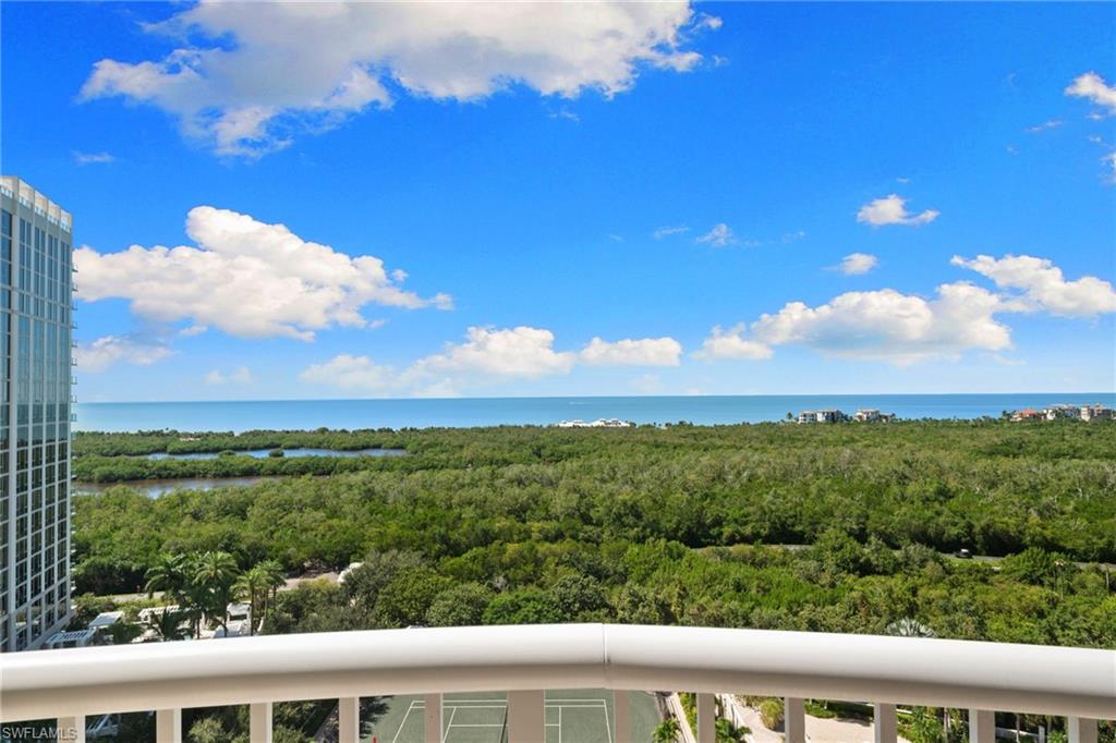 7117 Pelican Bay Blvd 1201 Property Photo 3