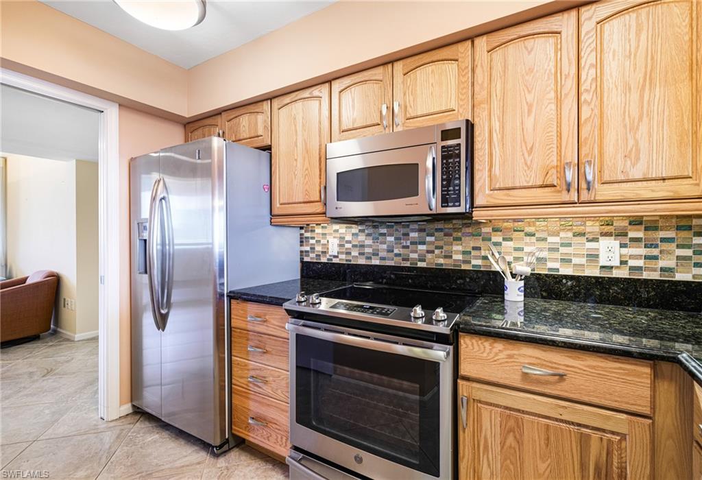 990 Cape Marco Dr 1003 Property Photo 12