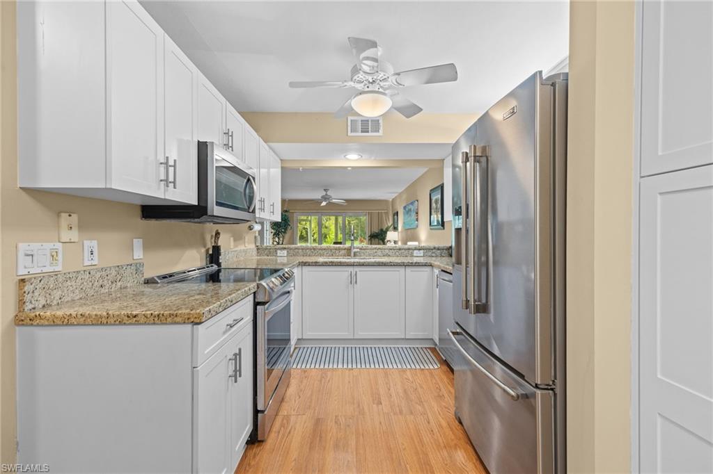 257 Robin Hood Cir 101 Property Photo 2