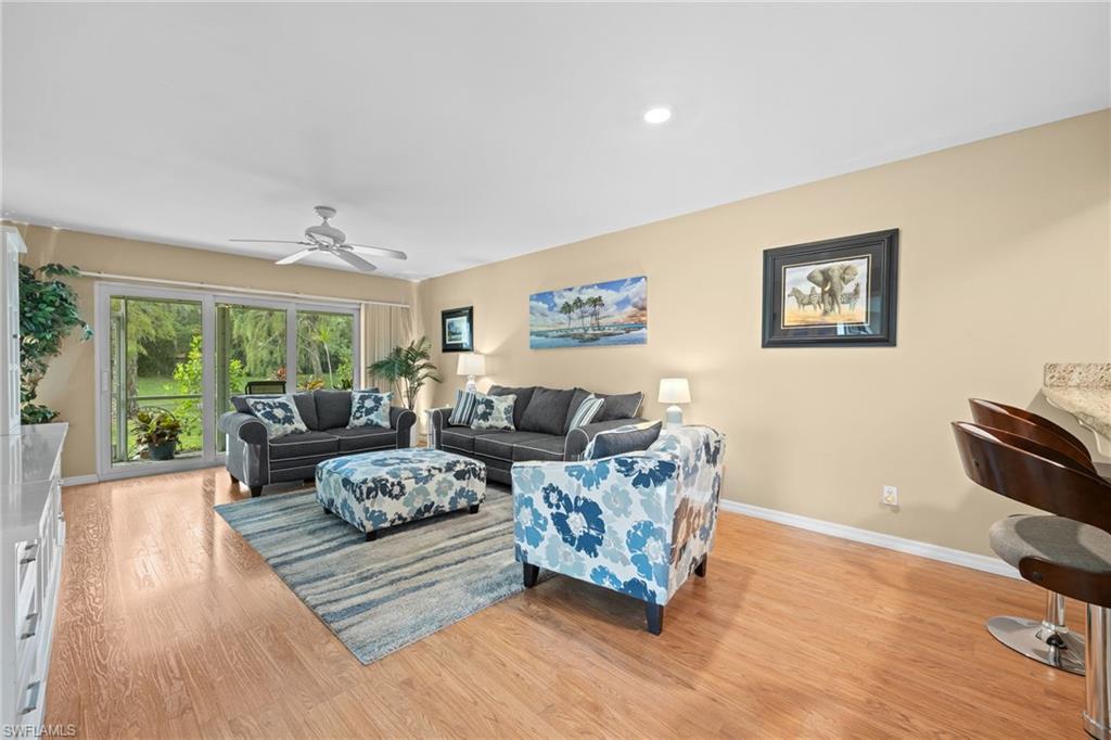 257 Robin Hood Cir 101 Property Photo 11