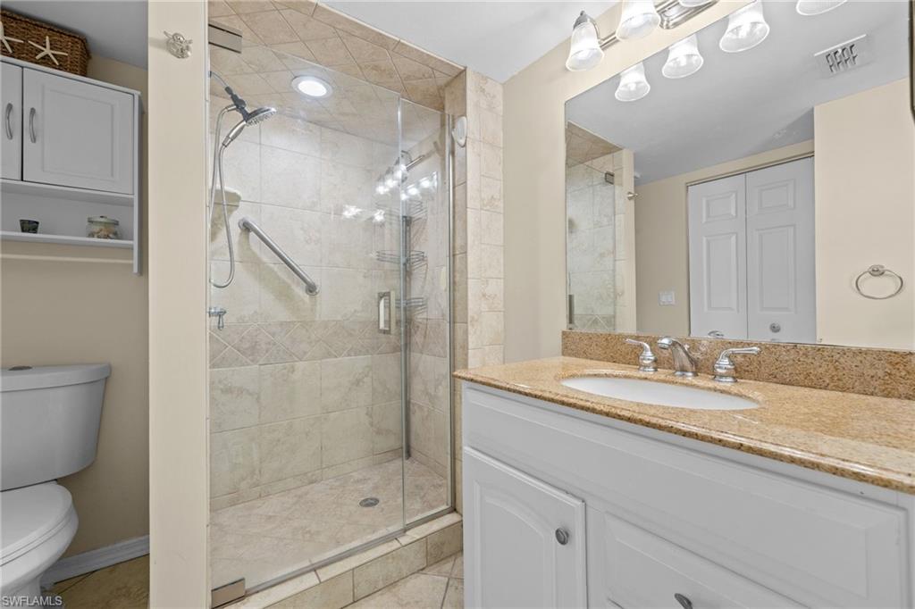 257 Robin Hood Cir 101 Property Photo 13