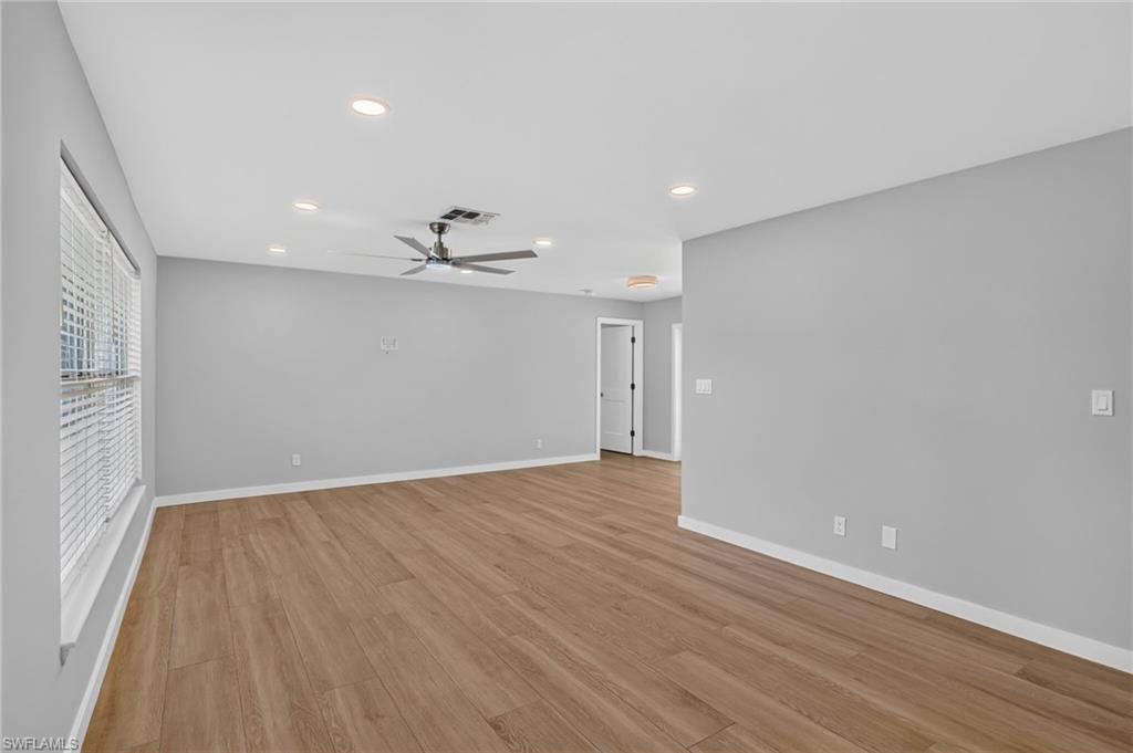 4620 Parrot Ave Property Photo 5