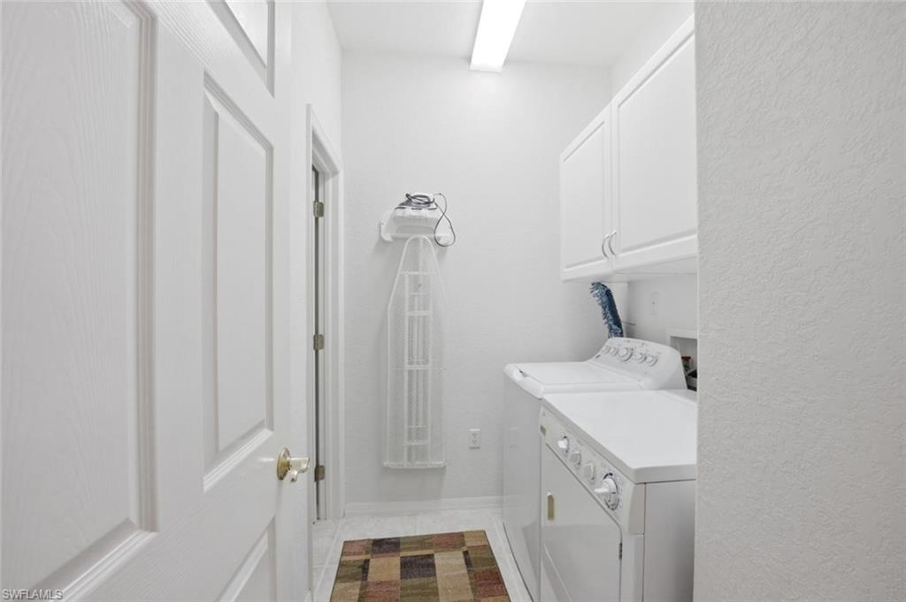 4834 Hampshire Ct 303 Property Photo 25