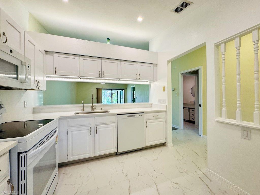 2037 Pine Isle Ln 2037 Property Photo 29