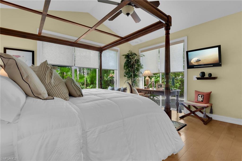 130 San Rafael Ln Property Photo 23