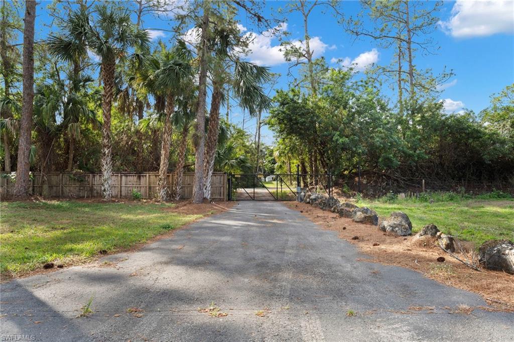 840 Jung Blvd W Property Photo 10