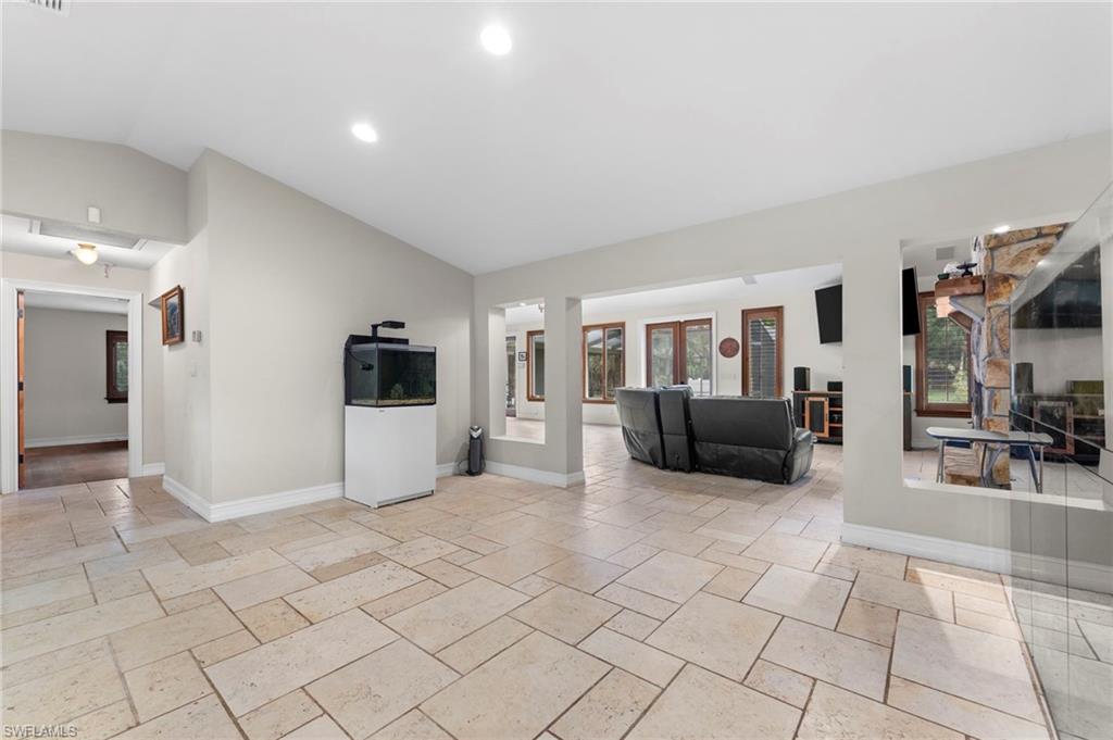 840 Jung Blvd W Property Photo 19